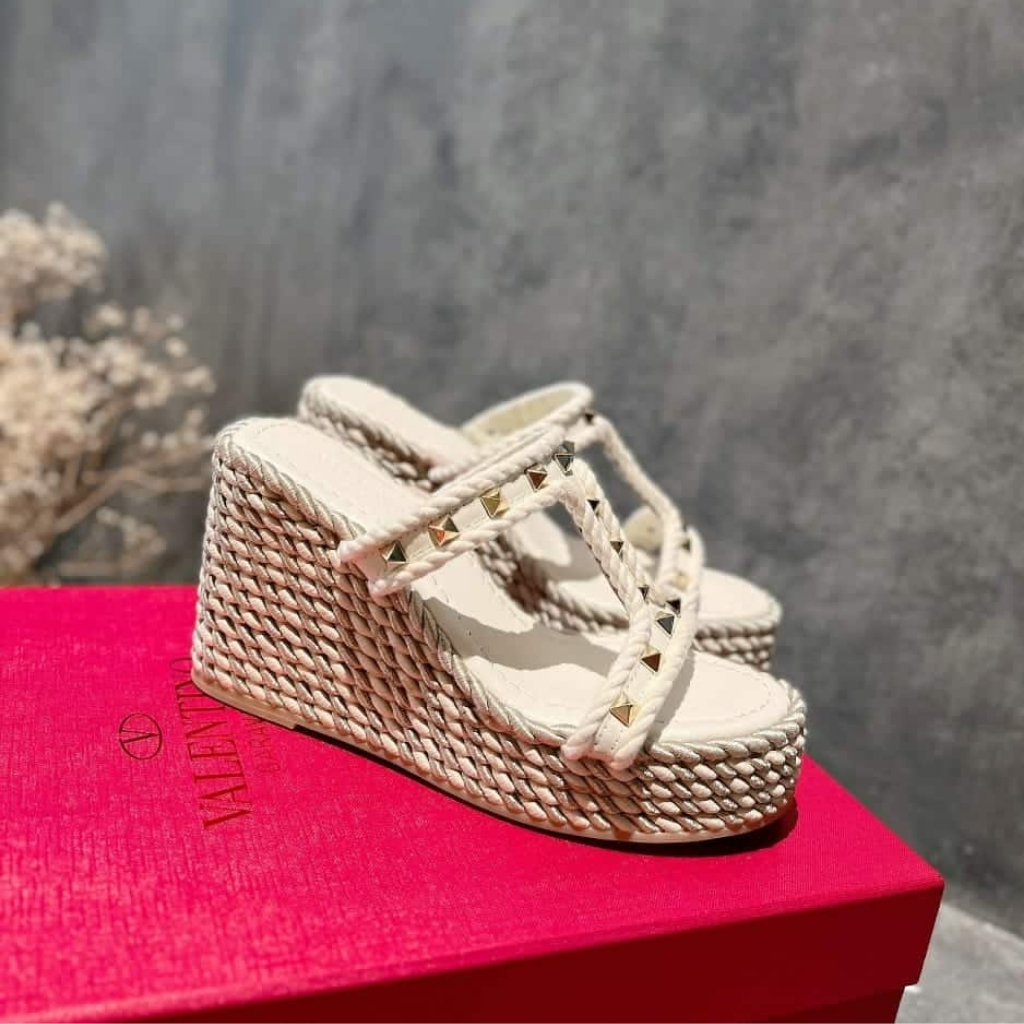 Valentino Rockstud Laminated Nappa Wedge Sandal Natural 4W2S0GI5DYM YBS