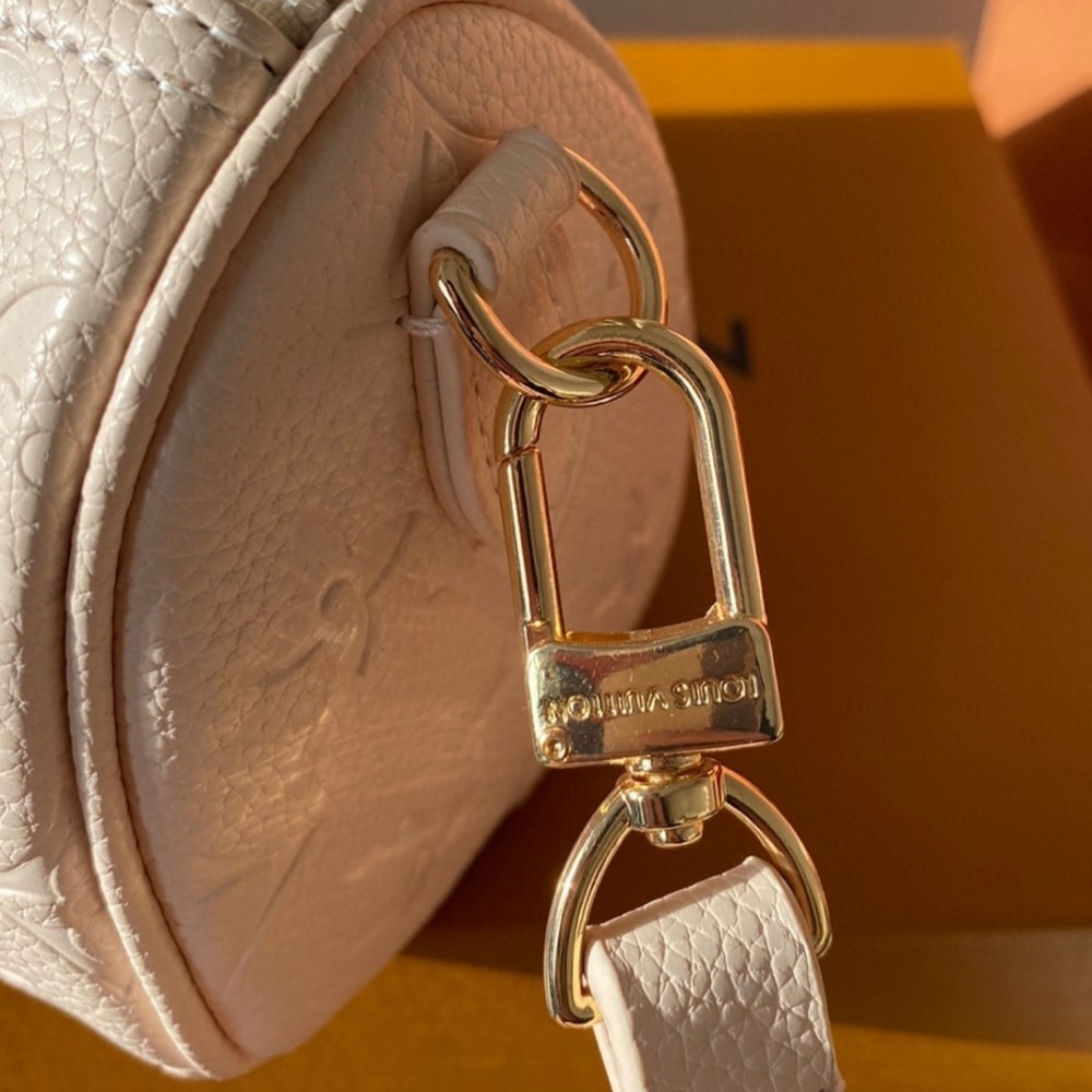 Louis Vuitton Speedy Bandoulière 20 Cream 20Cm M58954