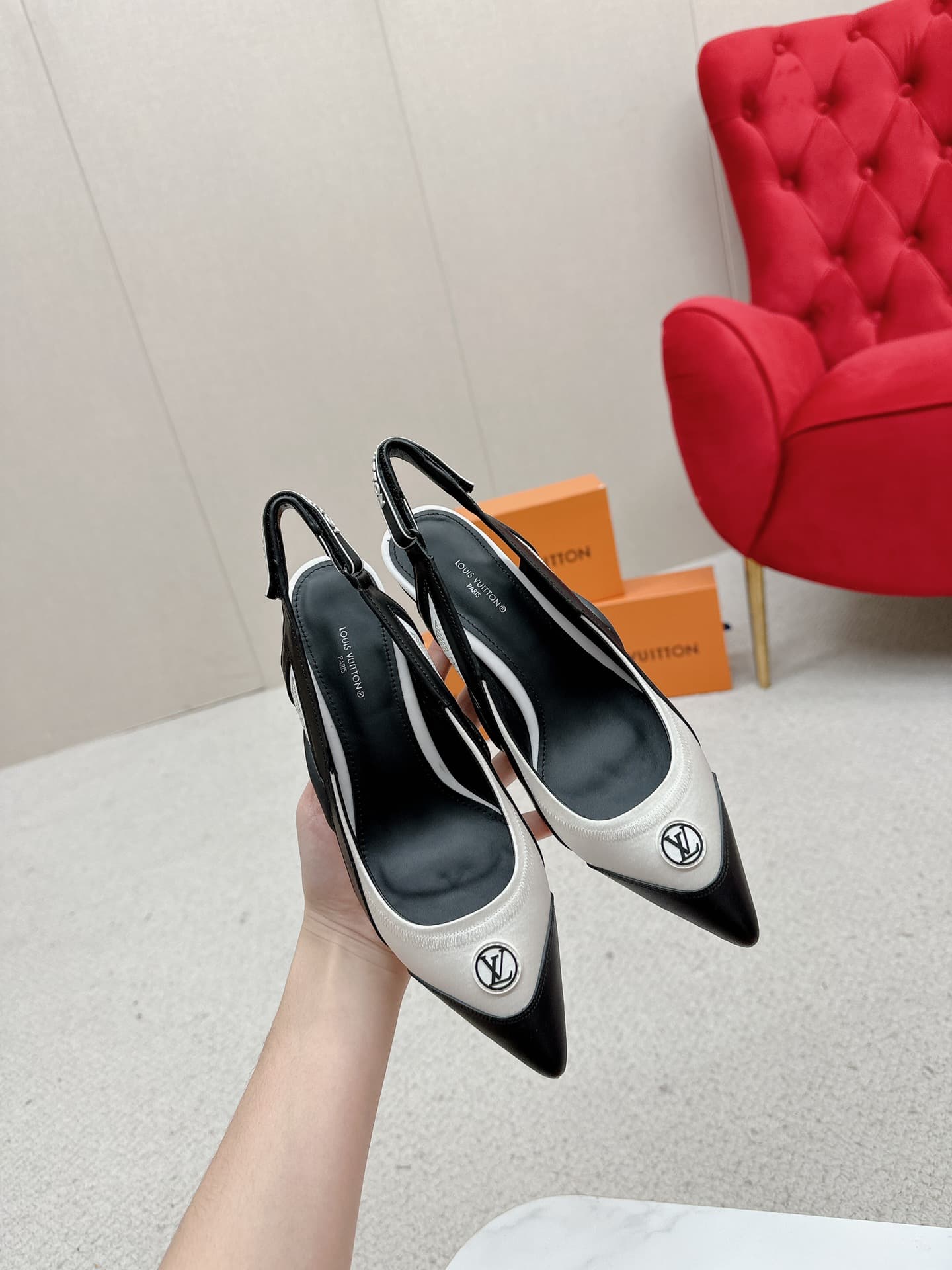 Louis Vuitton Archlight Slingback Pump Black And White