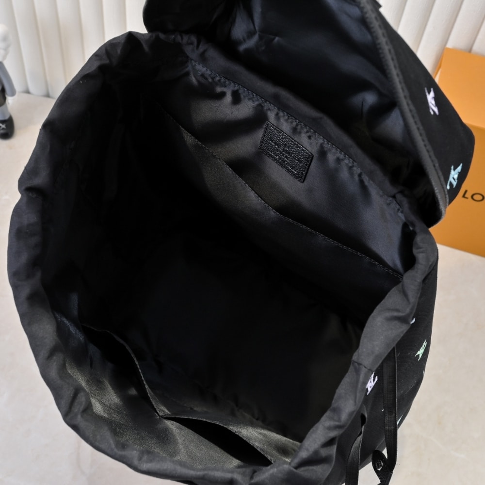 Louis Vuitton Montsouris Backpack Black 40cm M14135