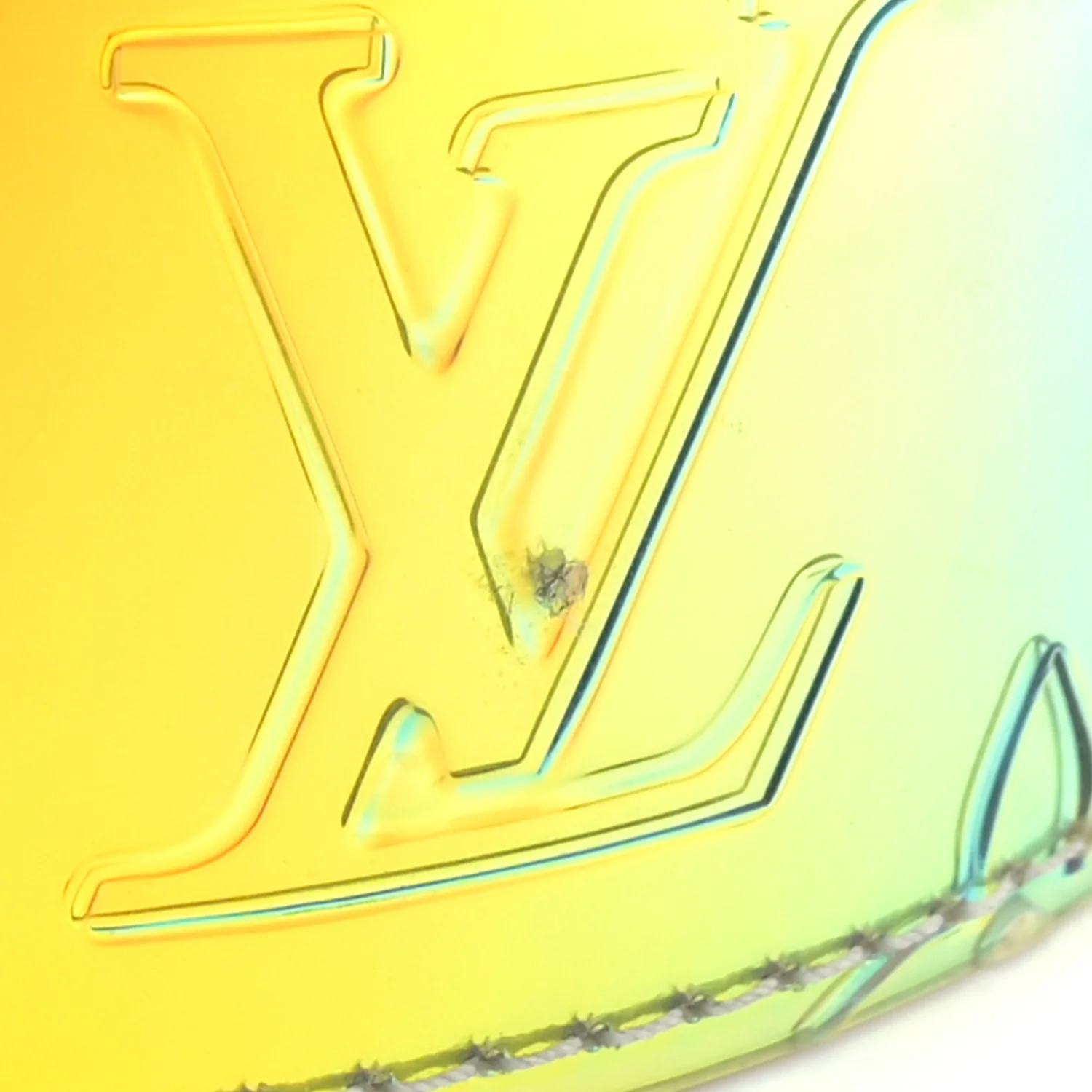 PVC Monogram 40mm LV Initiales Reversible Belt 85 34 Iridescent Prism