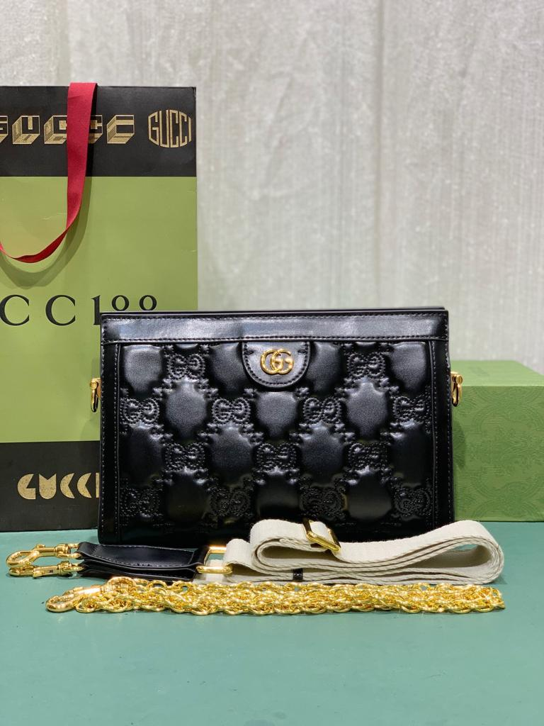 Gucci GG Matelassé Small Shoulder Bag 26cm