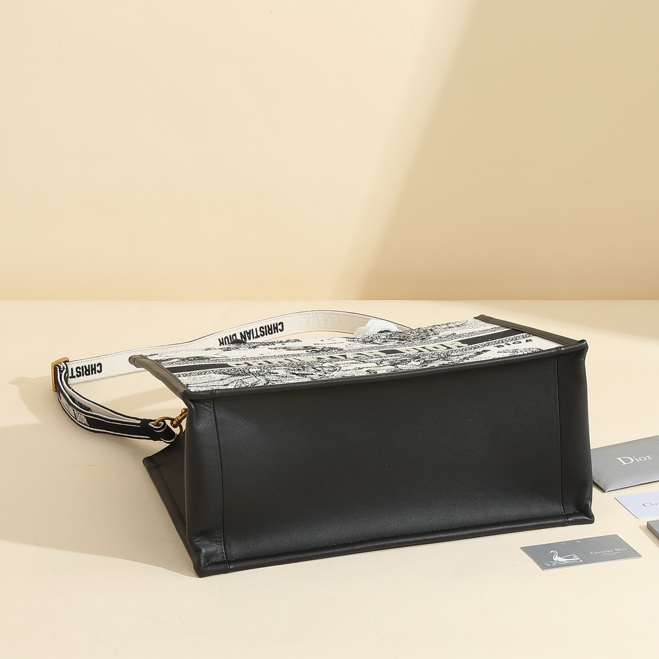Medium Dior Book Tote Latte and Black Dior Zodiac Embroidery (36 x 27.5 x 16.5 cm)