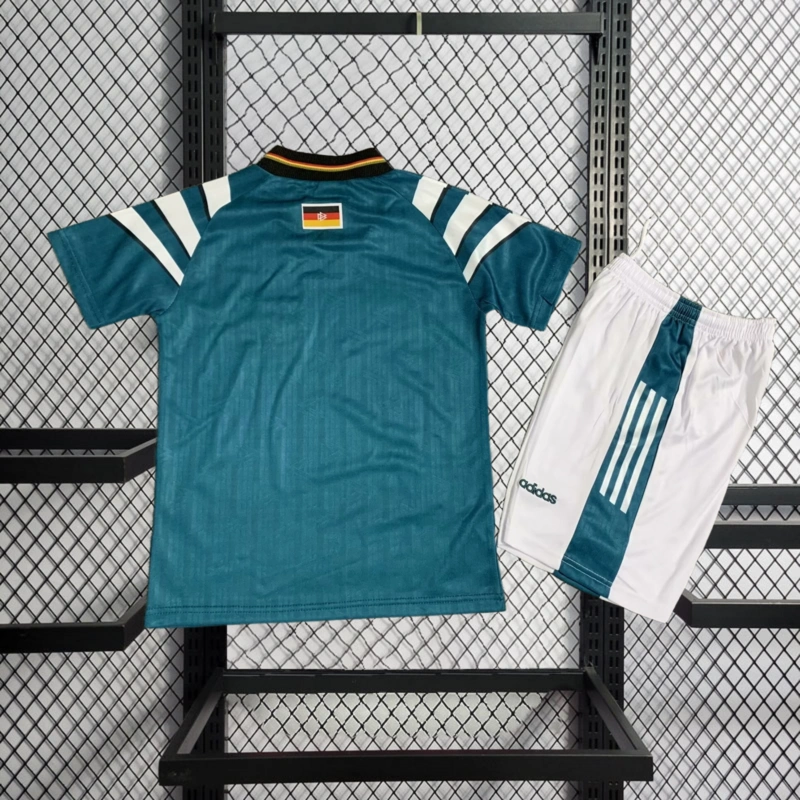 Retro 1996 Germany away KIDS MOLLER #7 Klinsmann #18 KUNTZ #11 Football jersey retro