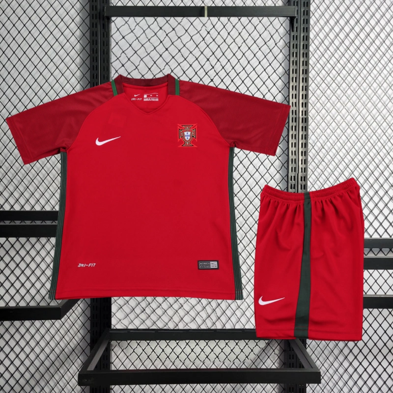 Retro KIDS 2016 KIDS Portugal home Football jersey retro