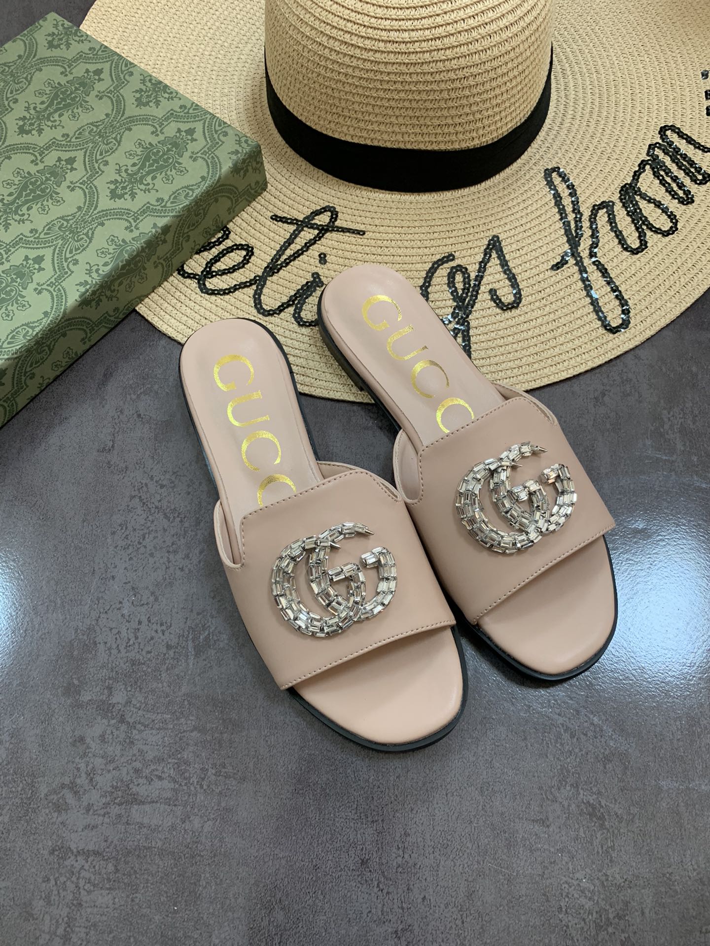 Gucci Double G Slippers Leather Beaded In Beige