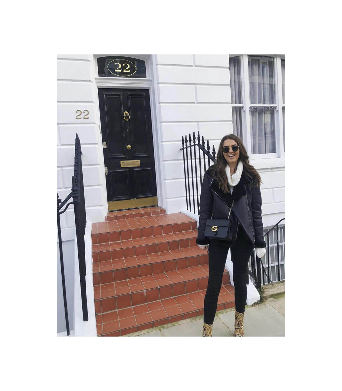 Gucci Interlocking G Chain Crossbody Black Leather 25cm