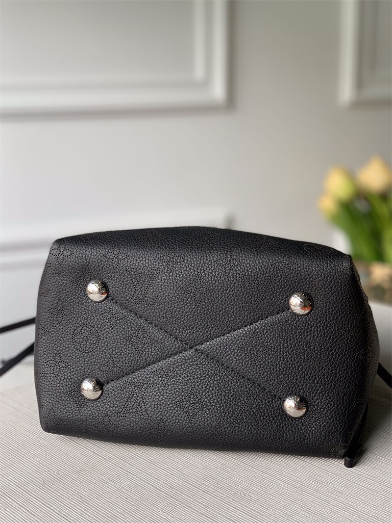 Louis Vuitton Bella Black 22Cm M57070
