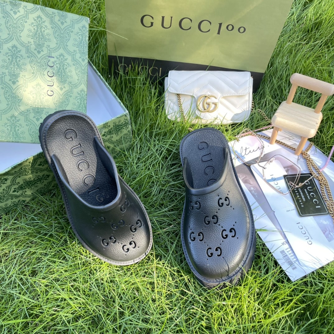 Gucci Men’S Slip On Sandal Black Gg Rubber 655517 Jfb00 1000