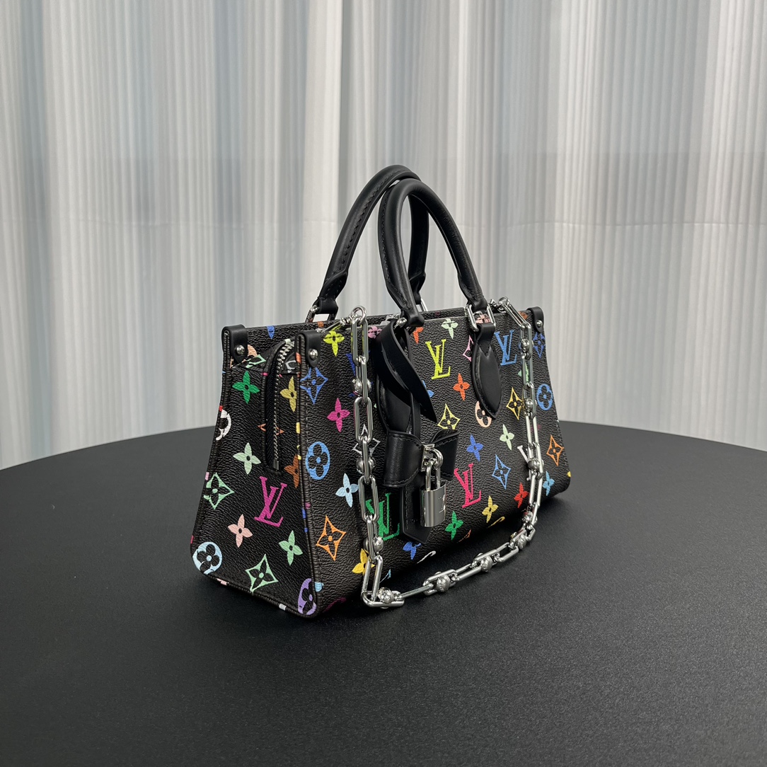 Louis Vuitton ONTHEGO EAST WEST CHAIN Bag