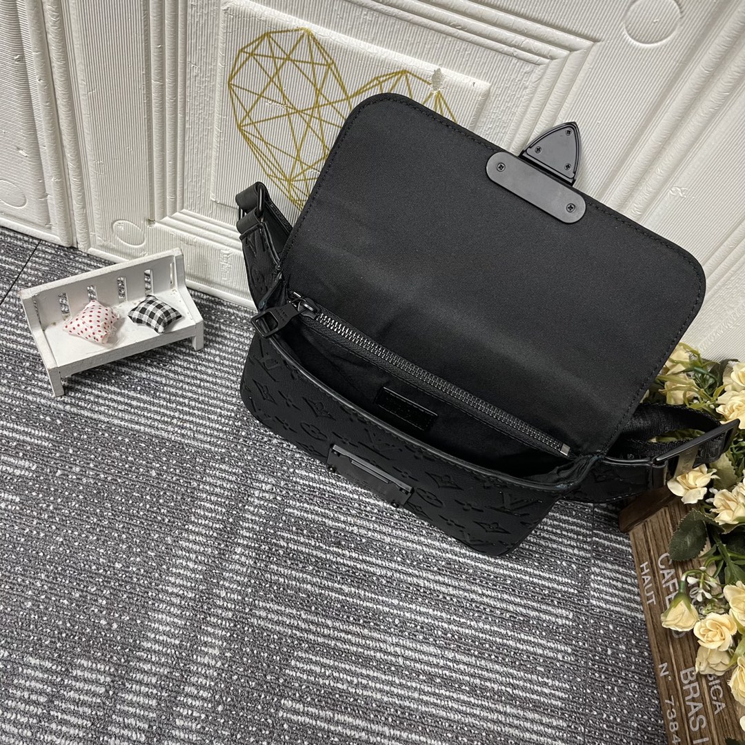 Louis Vuitton S Lock Sling Monogram Black Bag 21Cm M58487