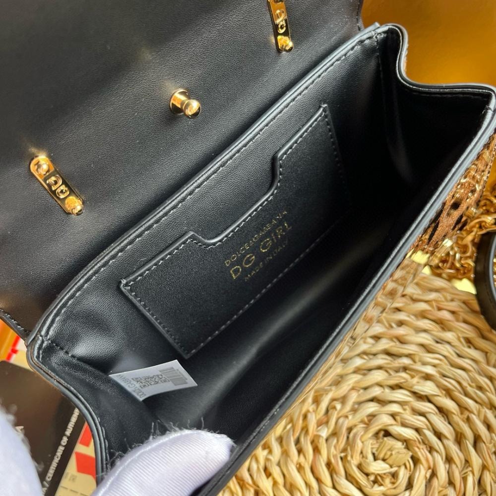 Dolce & Gabbana Leopard Dolce Gabbana Devotion Bag 21cm