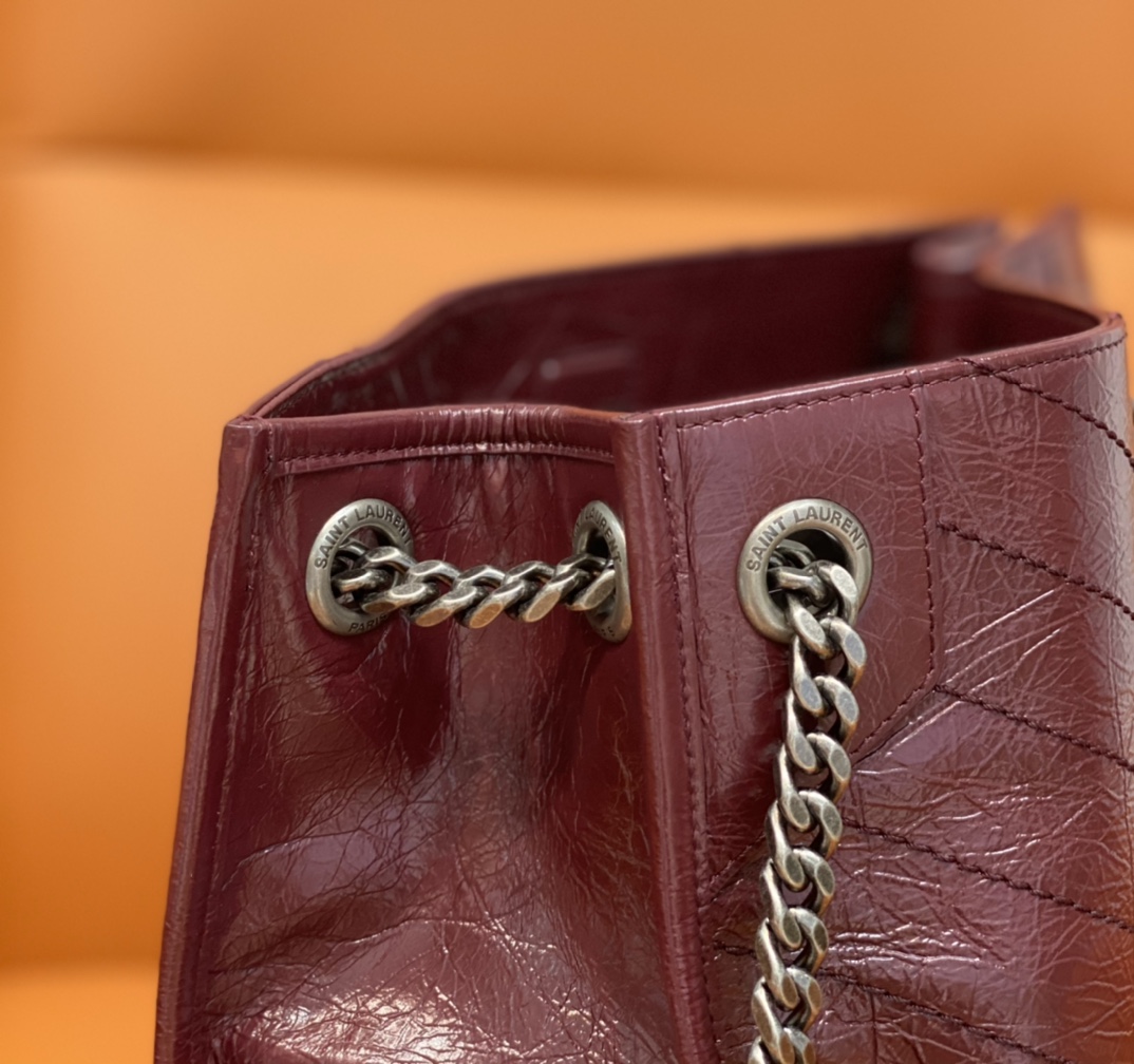Saint Laurent Niki Medium Foldable Leather Tote