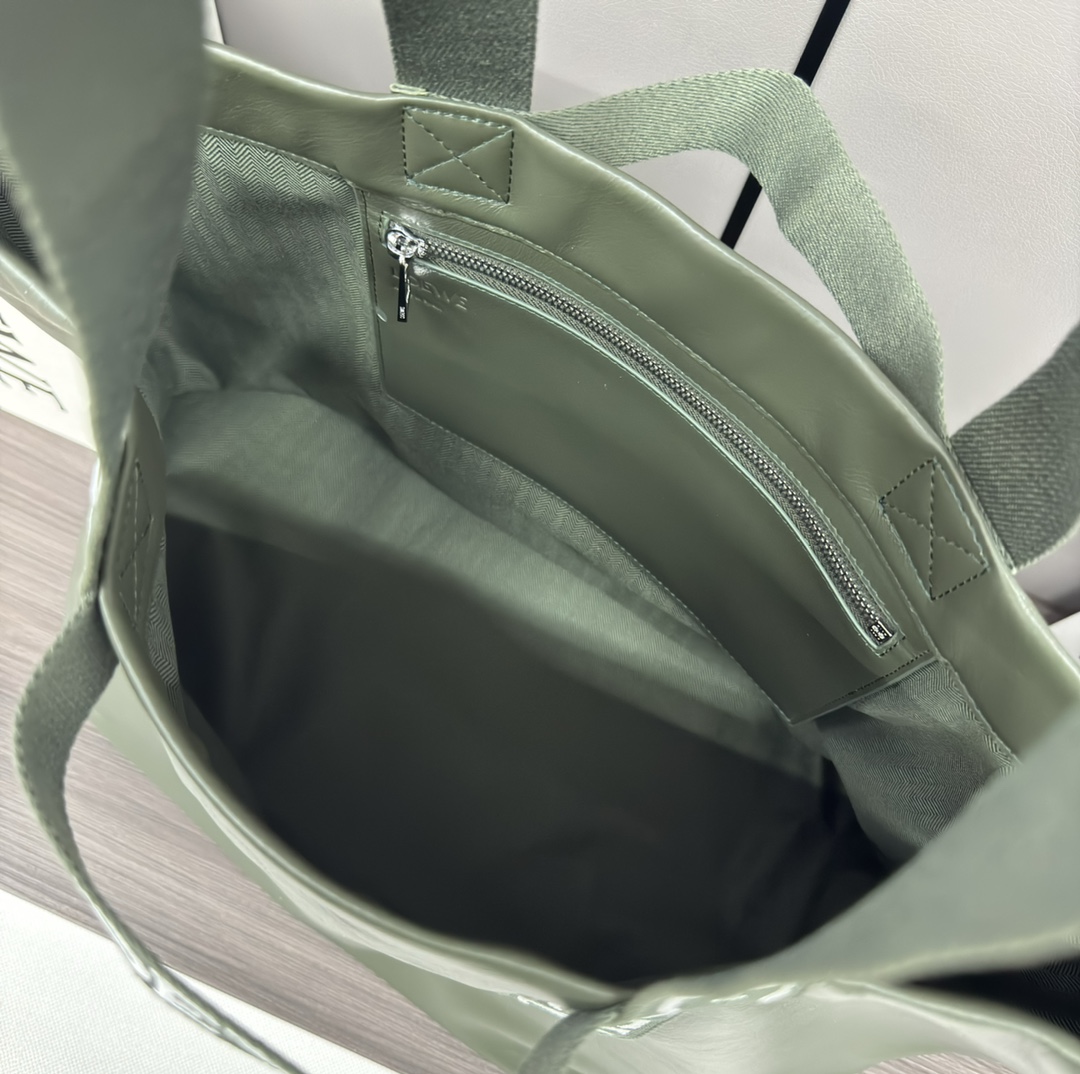 Fold Shopper in paper calfskin
