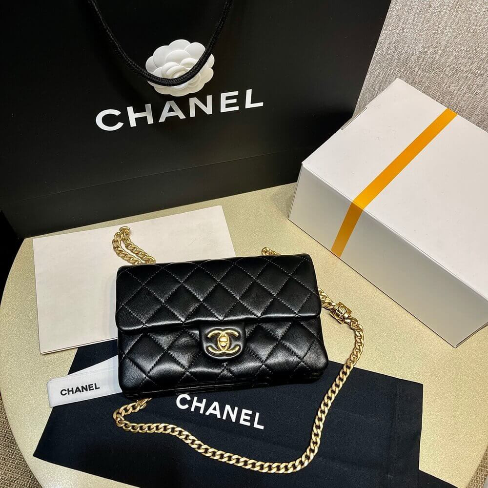 Chanel 22K Gold Pillar Adjustable Chain Flap Bag 22cm
