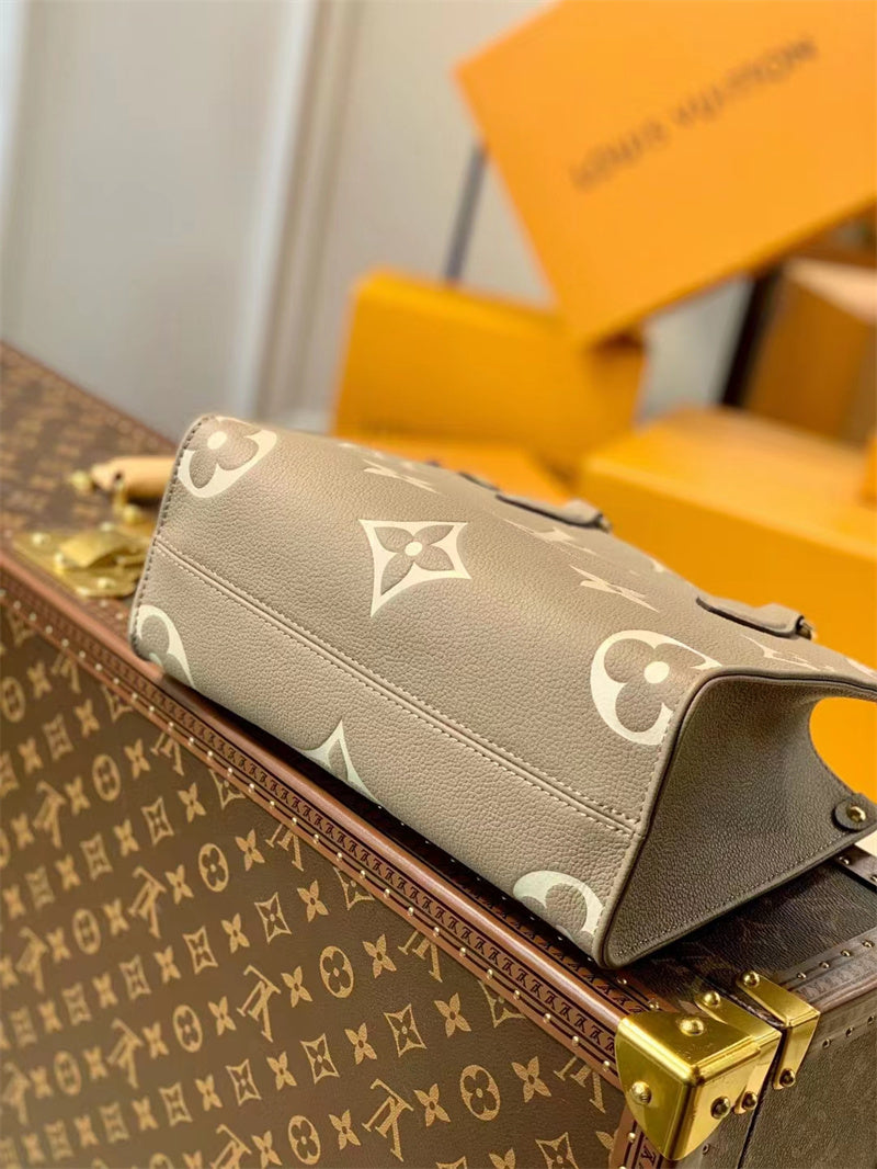 Louis Vuitton LV OnTheGo East West M46653 Beige 25cm