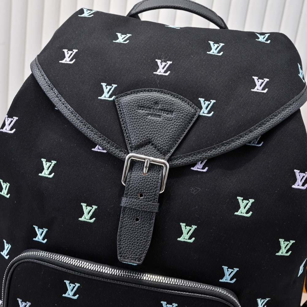 Louis Vuitton Montsouris Backpack Black 40cm M14135