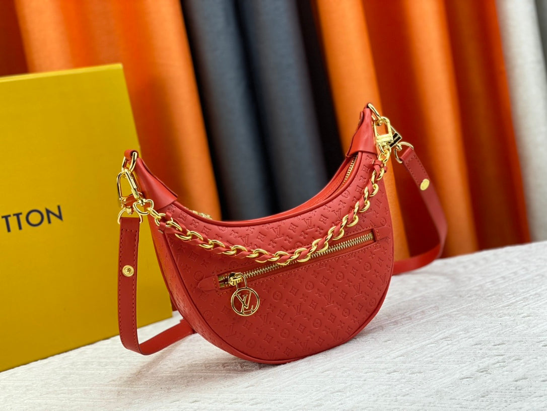 Louis Vuitton Loop Baguette Bag Red 23Cm M22594