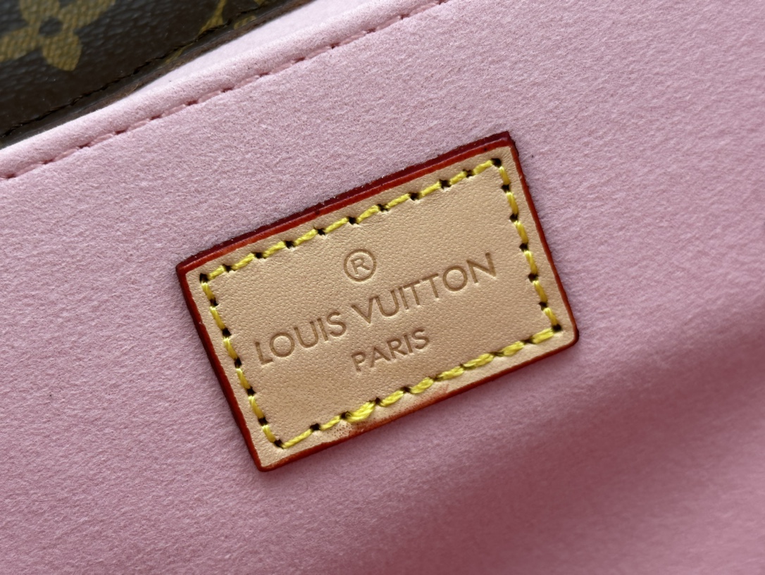 Louis Vuitton Pochette M Tis Monogram Coated Canvas 25Cm M47203