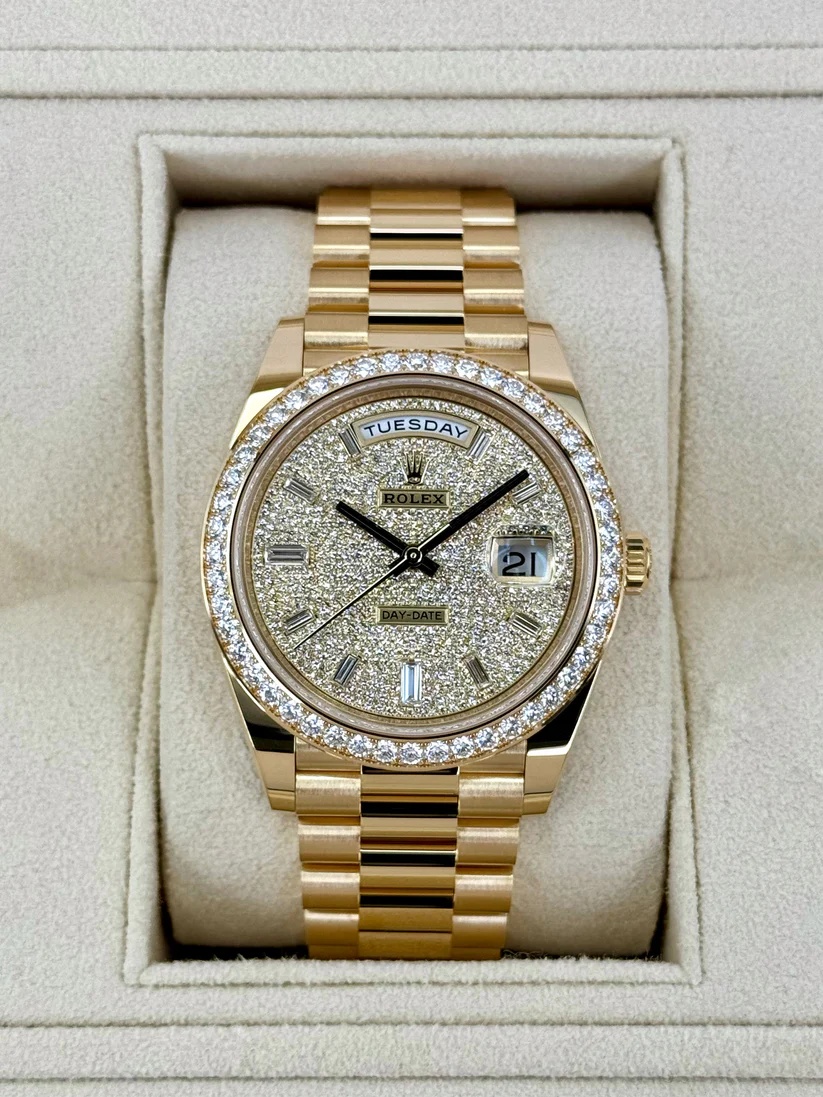 【Super Clone】RLX Day-Date 40mm Diamond Dial Watch 228348RBR-0037