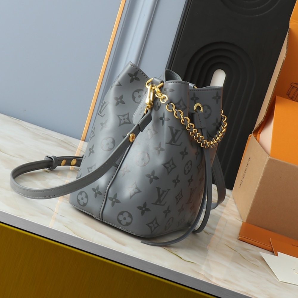 Louis Vuitton Néonoé Bb Bag Grey 20Cm
