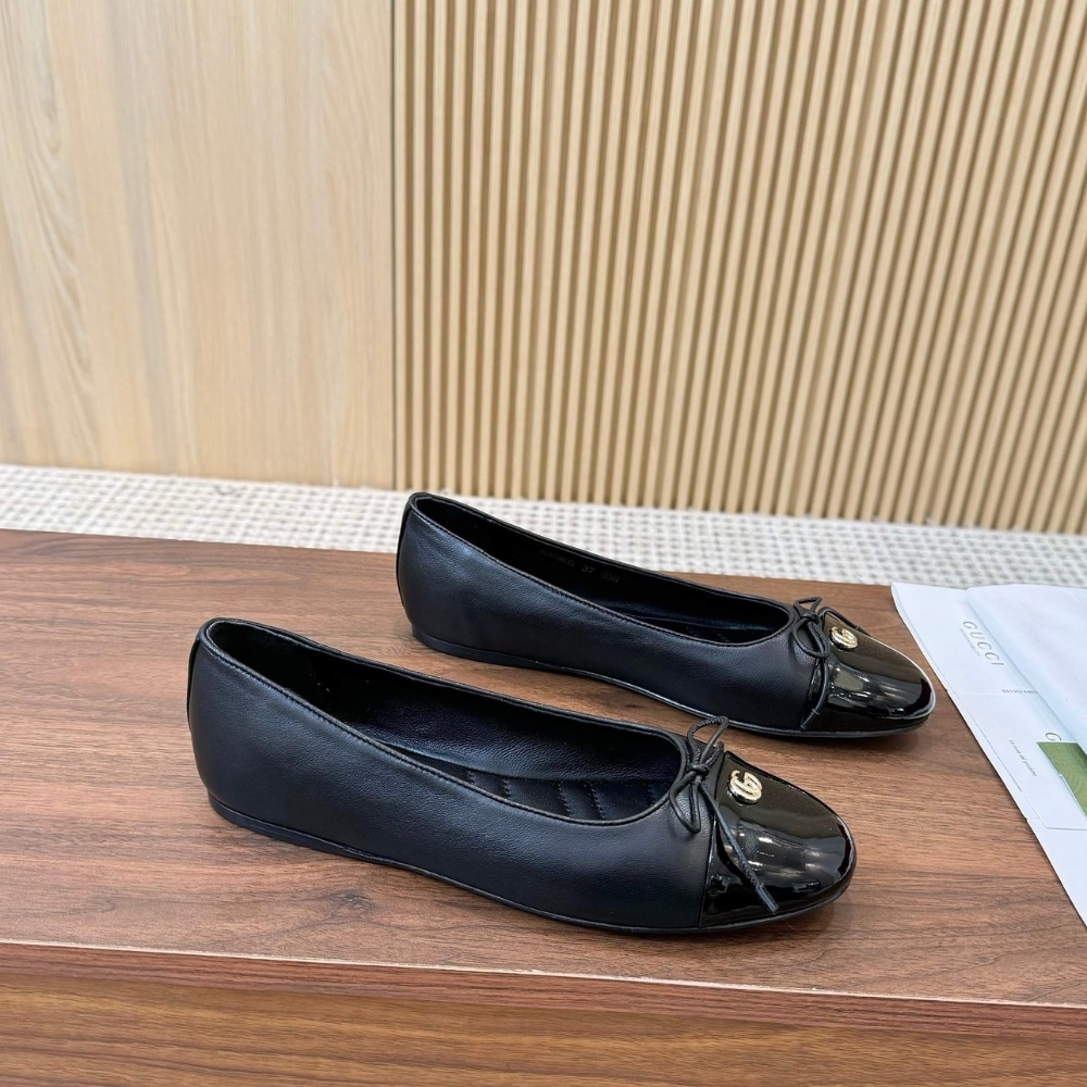 Gucci Women Ballet Flat With Double G Black Leather ‎835805 Bnc80 1000