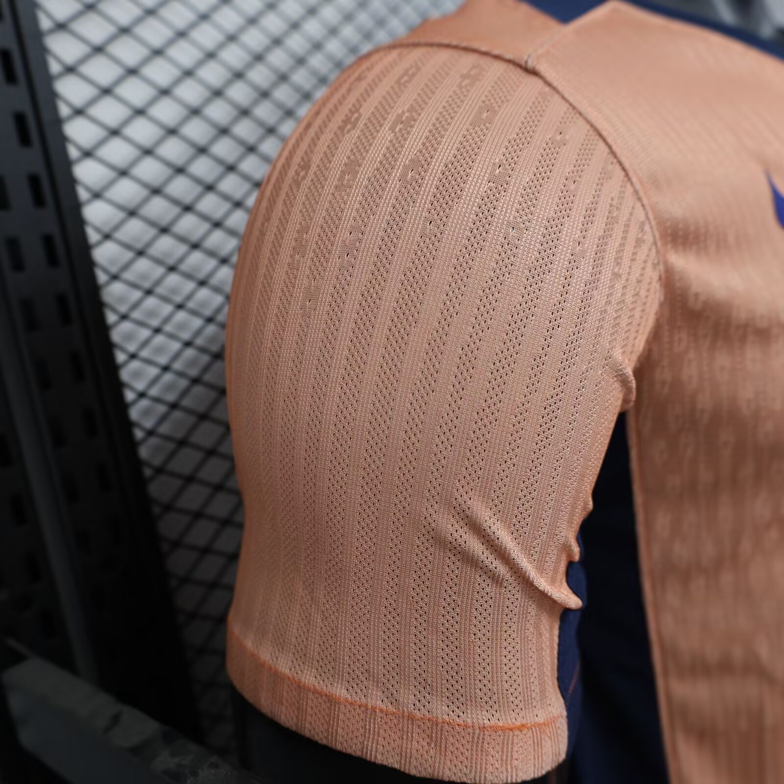 2025/2026 Player Version Barcelona Training Football Shirt 1:1 Thai Quality