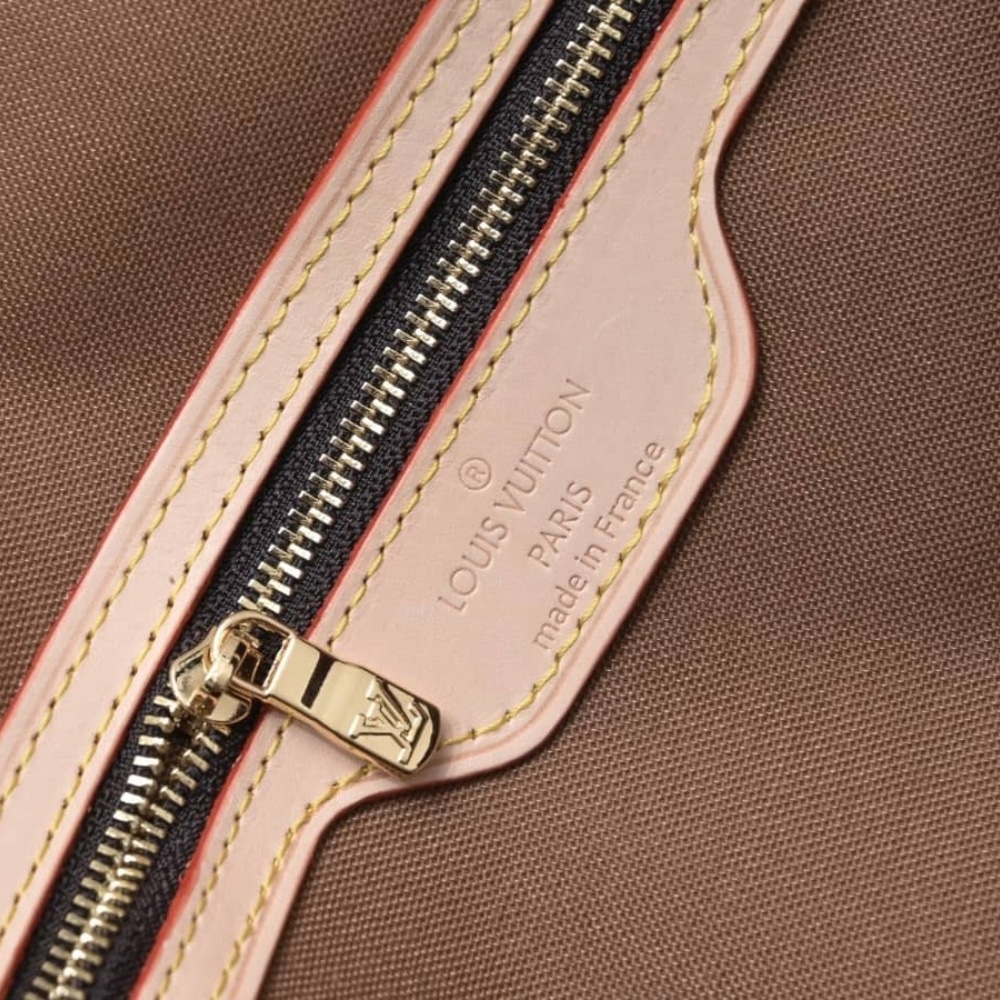Louis Vuitton Monogram Sologne Brown 26Cm M42250