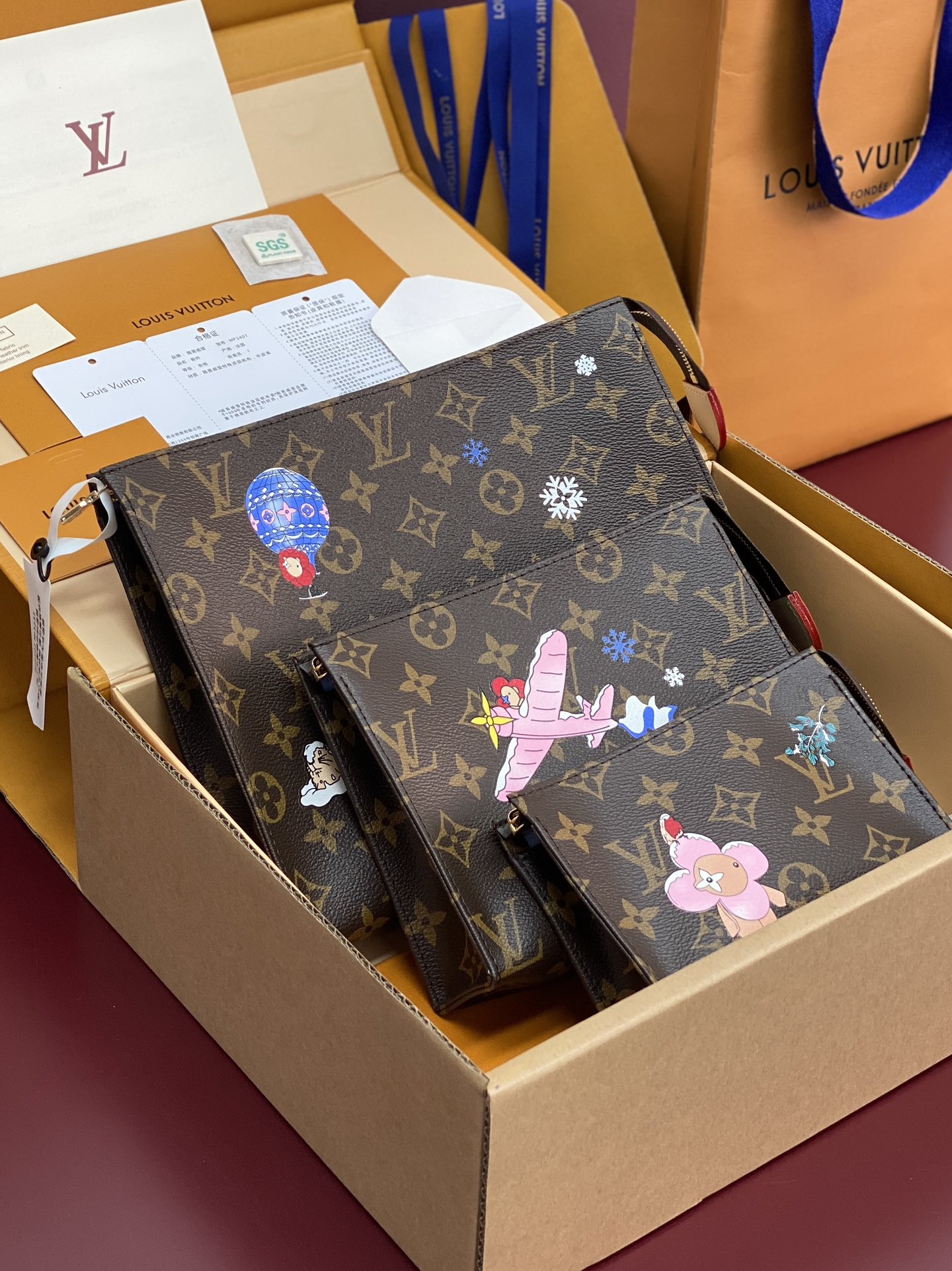 LOUIS VUITTON M15357 Trio Toilet Pouch