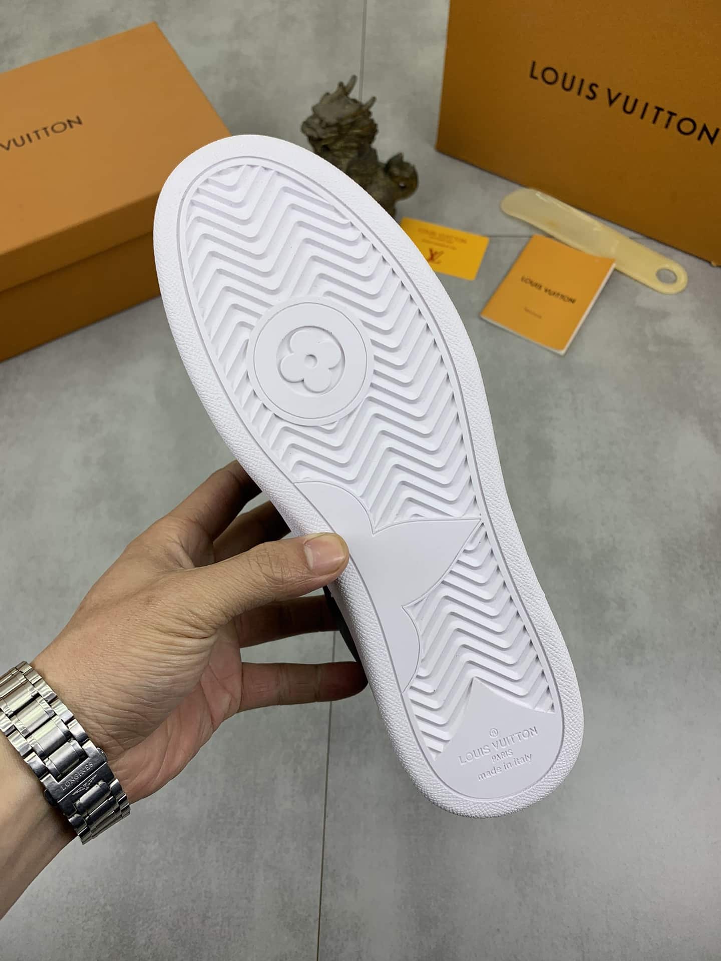 Louis Vuitton Sneaker Monogram Pattern In Black