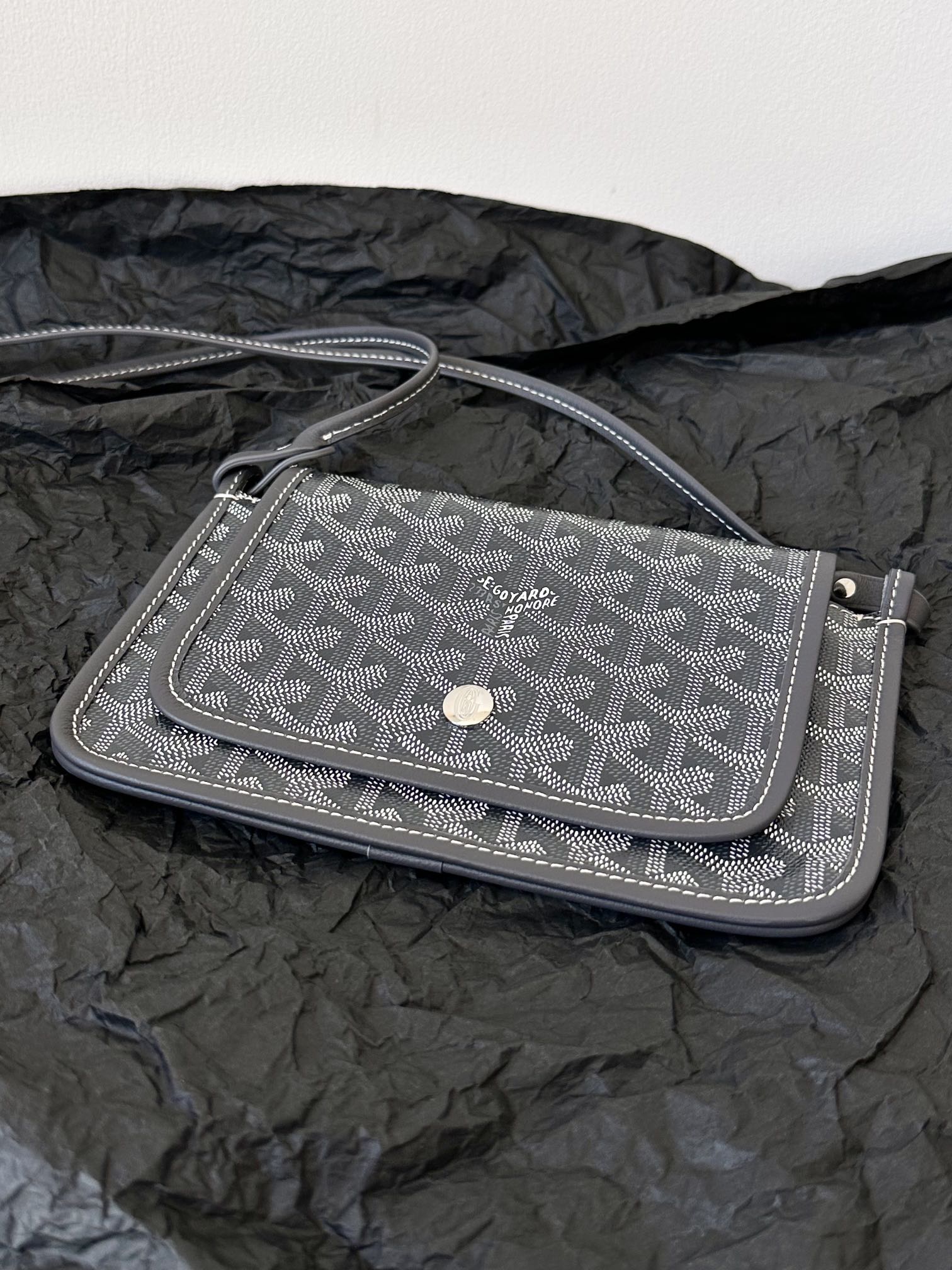 Goyard Plumet Pocket Wallet 20 Cm Grey Black Goyardine Canvas And Lambskin Trim