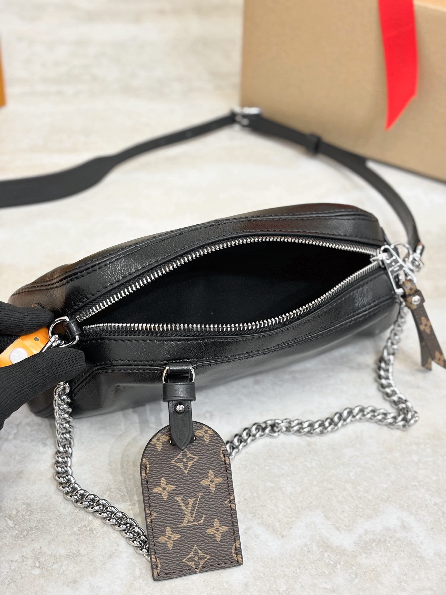 Louis Vuitton Pochette Vibe- Wallets and Small Leather Goods M14544 25cm/ 9.8in