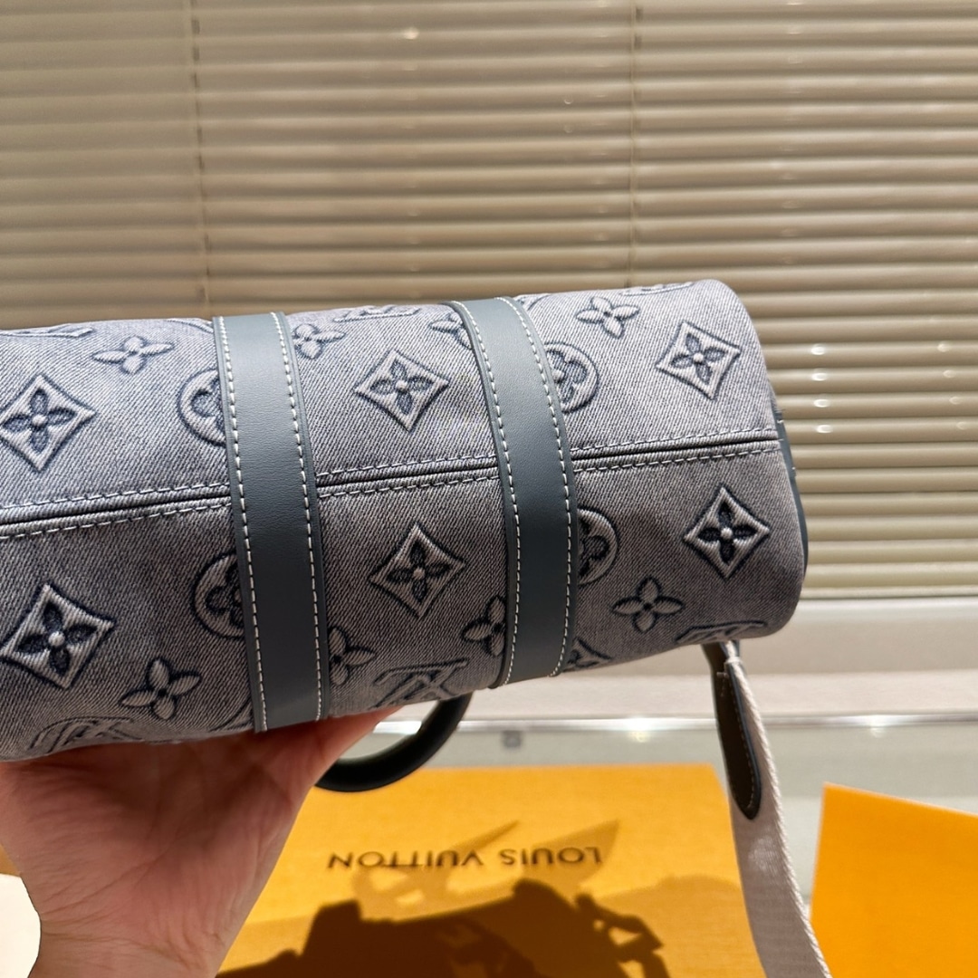 Louis Vuitton Keepall Bandoulière 25 Monogram Canvas Washed Denim 24Cm M22762