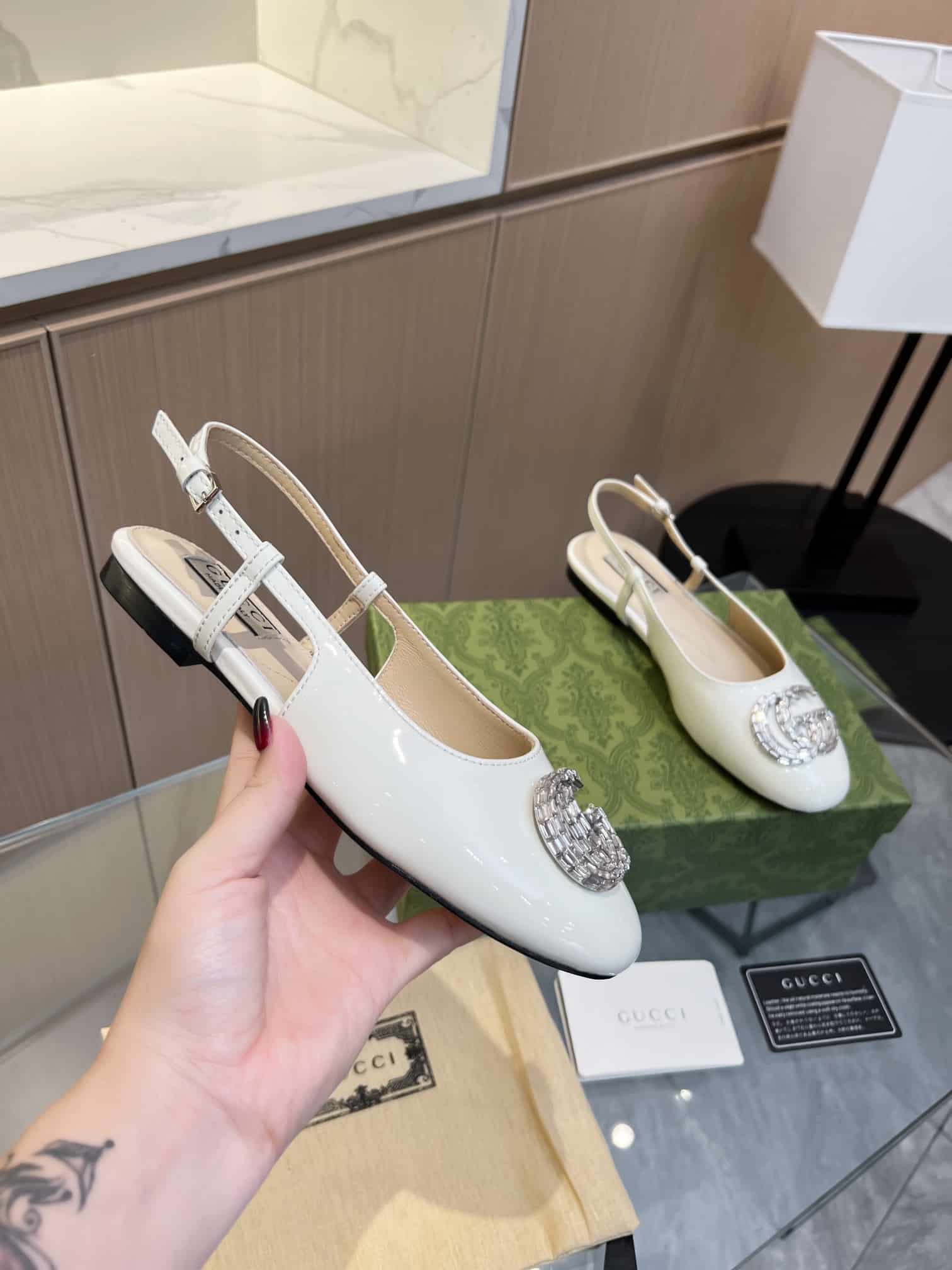 Gucci Gg Crystal Slingback White