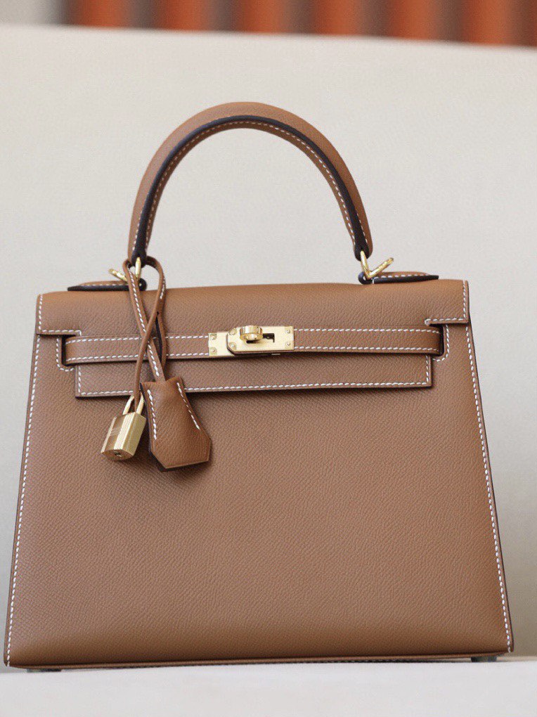 Kelly 25-30