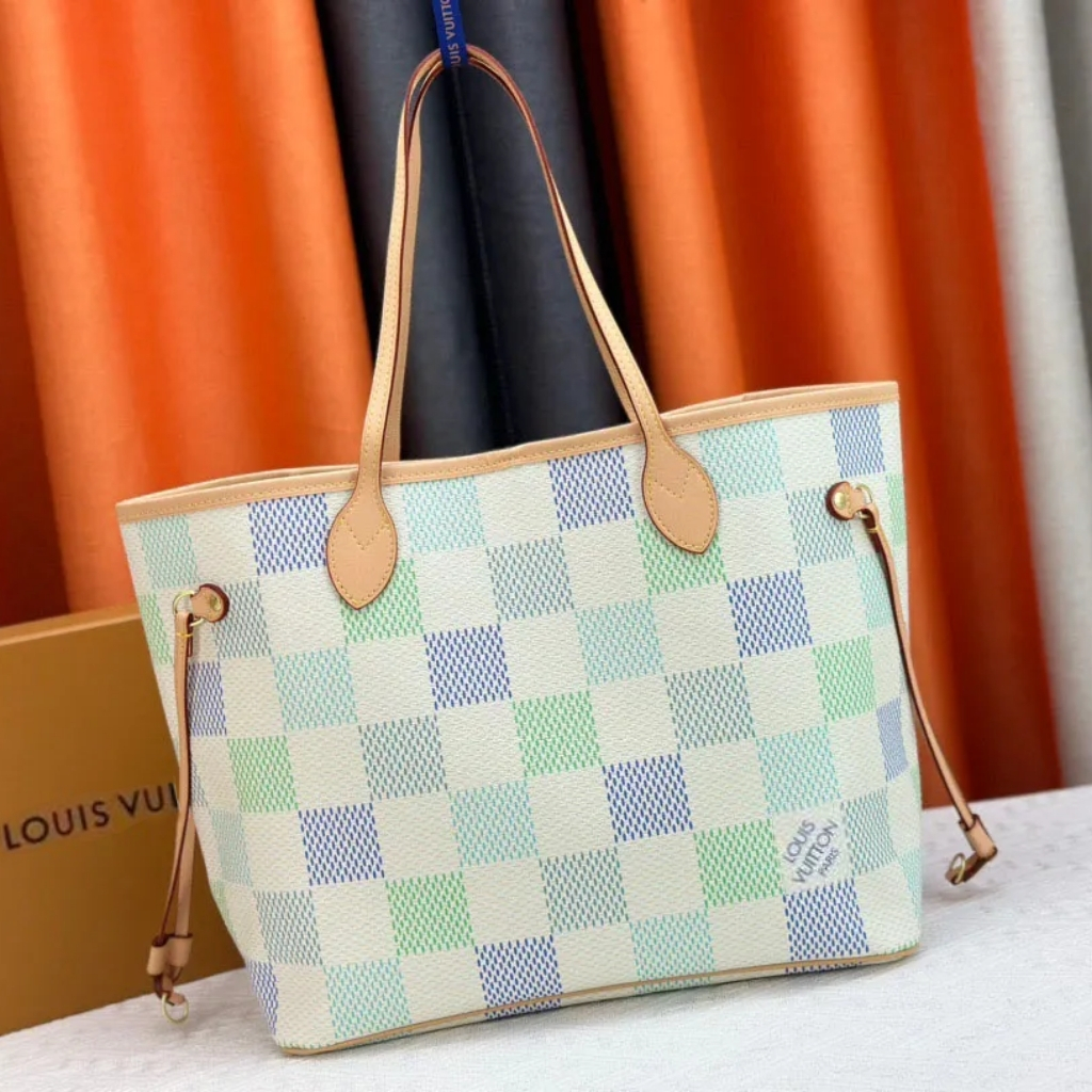 Louis Vuitton Neverfull MM Damier Canvas Pistachio 31Cm