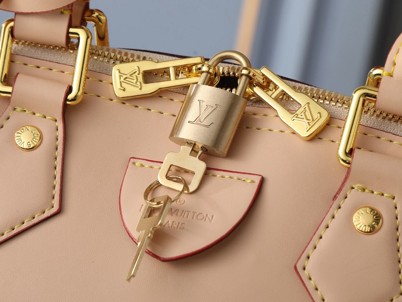 Louis Vuitton Alma PM Bag Beige 32cm M27388