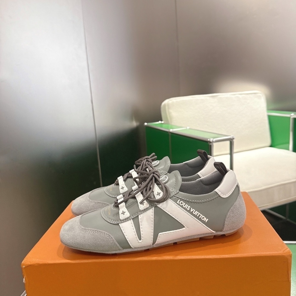 Louis Vuitton Sneakerina Light Gray 1Aivmx