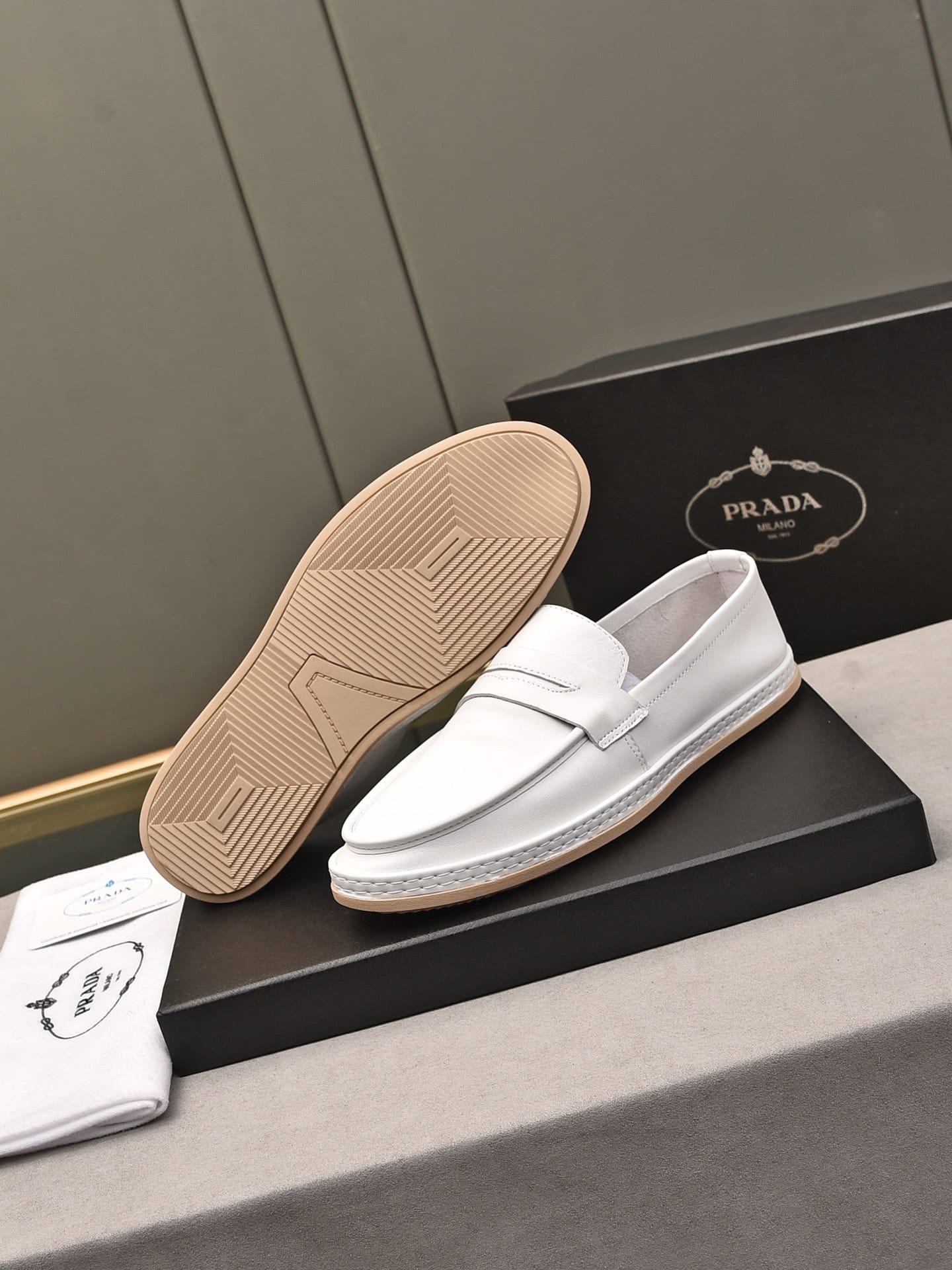 Prada Men’S Flat Loafers Leather White
