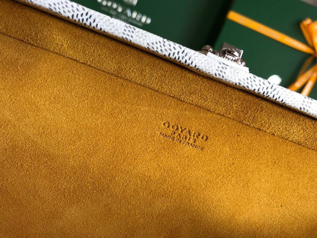 Goyard Grand Hôtel Trunk Bag 24.5cm White Goyardine Canvas And Calfskin