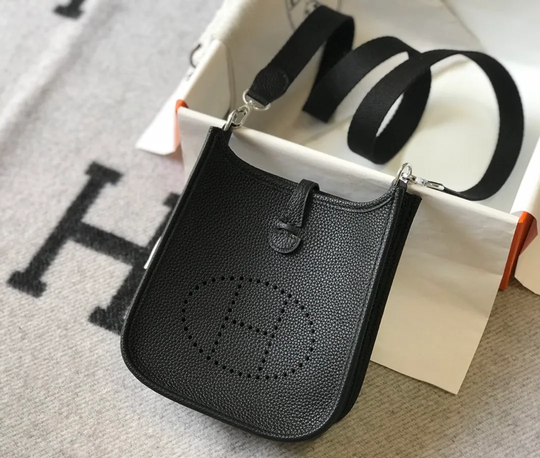 Hermes Evelyne 16 Amazone Black Bag 16Cm H069426Ckav