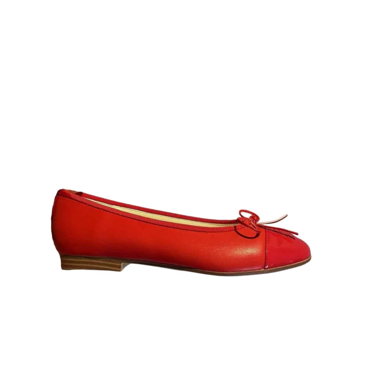 Chanel Cc Cap Toe Ballet Flats In Light Red Patent Leather