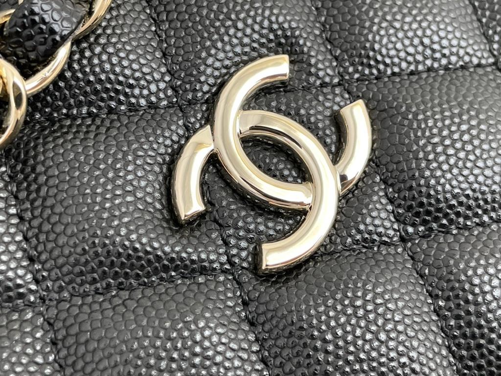 Chanel Grained Embossed Hobo Bag Black 17Cm/6.7in