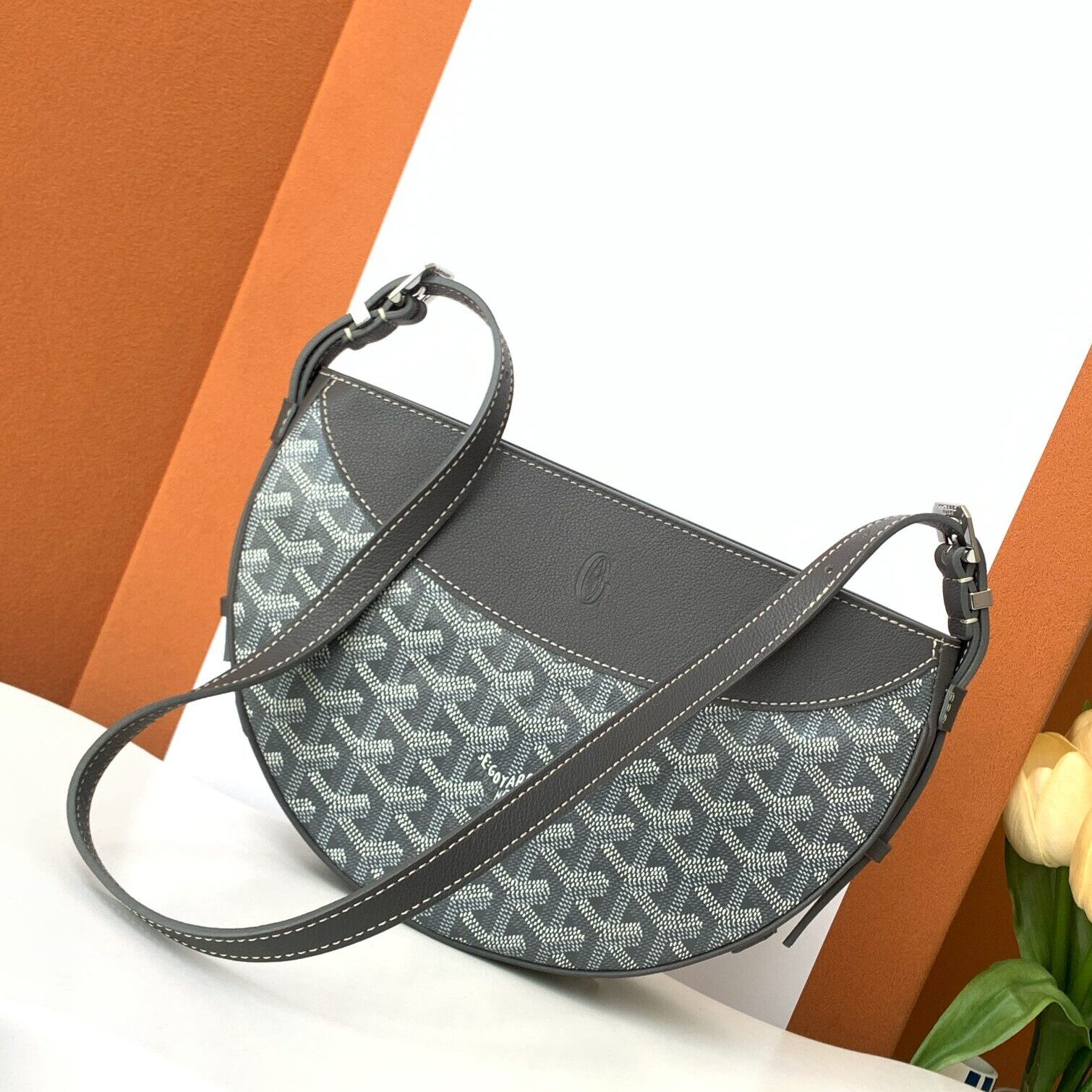 Goyard Hirondelle Bag – Bagistry Closet Grey 25cm