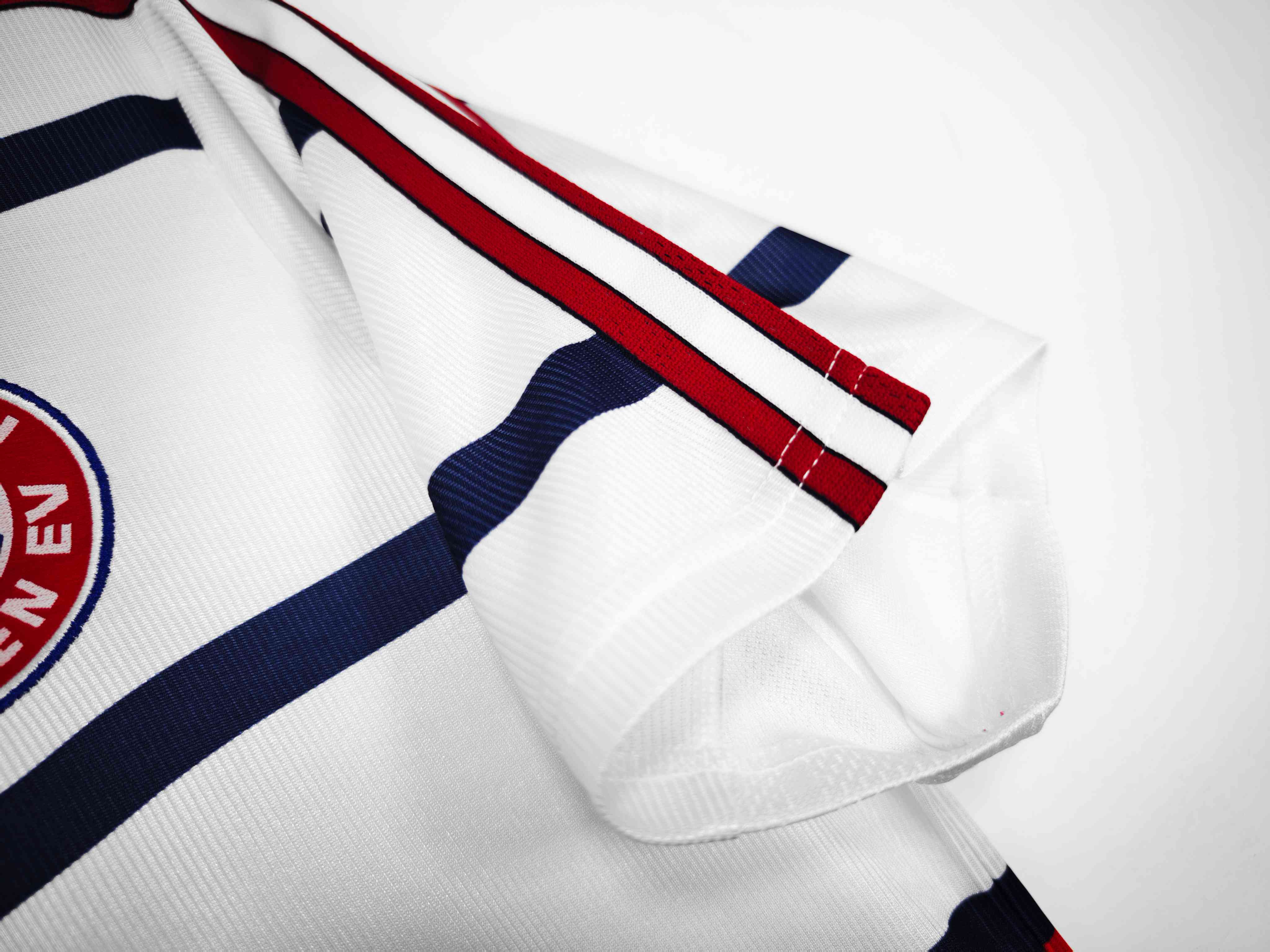 1998/00 Bayern Munich Away Retro Football Jersey 1:1 Thai Quality