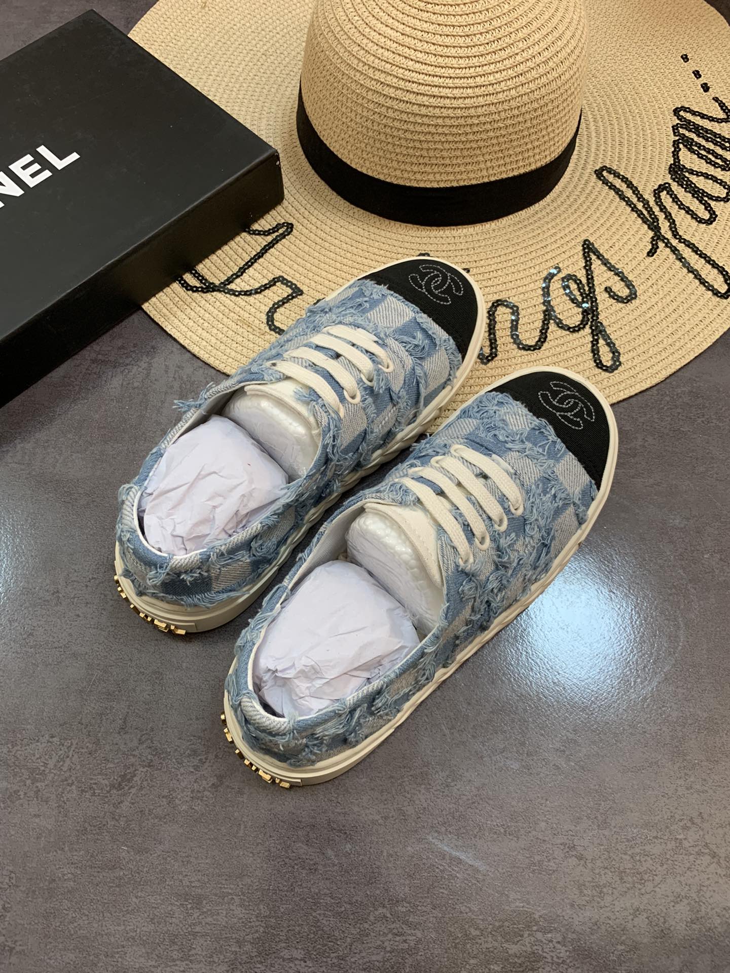 Chanel Cc Sneakers Mix Denim Blue
