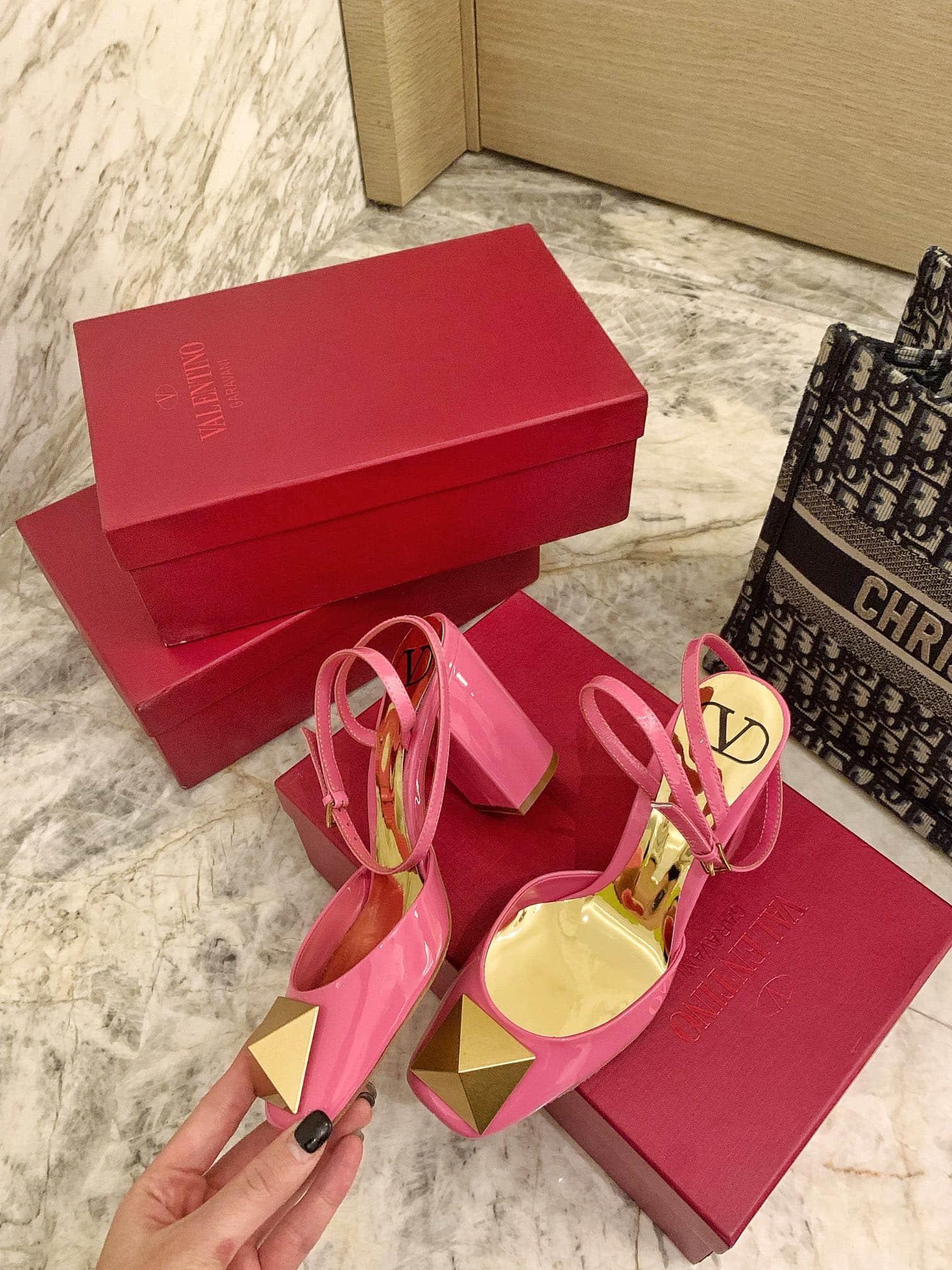 Valentino One Stud Pump In Patent Leather 90Mm Pink Xw2S0Dt4Laf