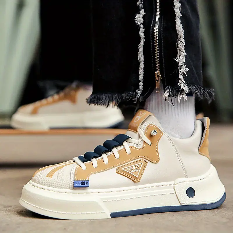 New Four-Season Sneakers Thick-Soled Street Trend Shoes
