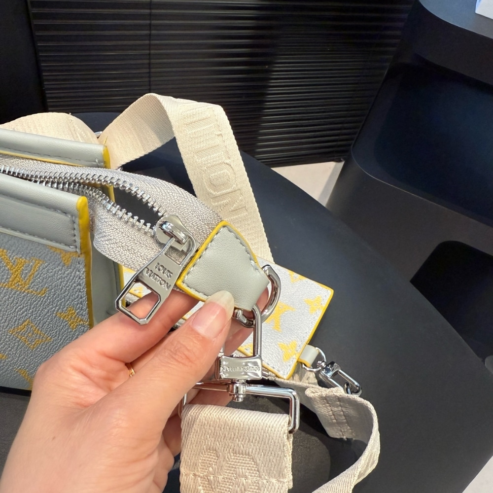 Louis Vuitton Gaston Wearable Wallet Monogram Yellow 22cm M14690