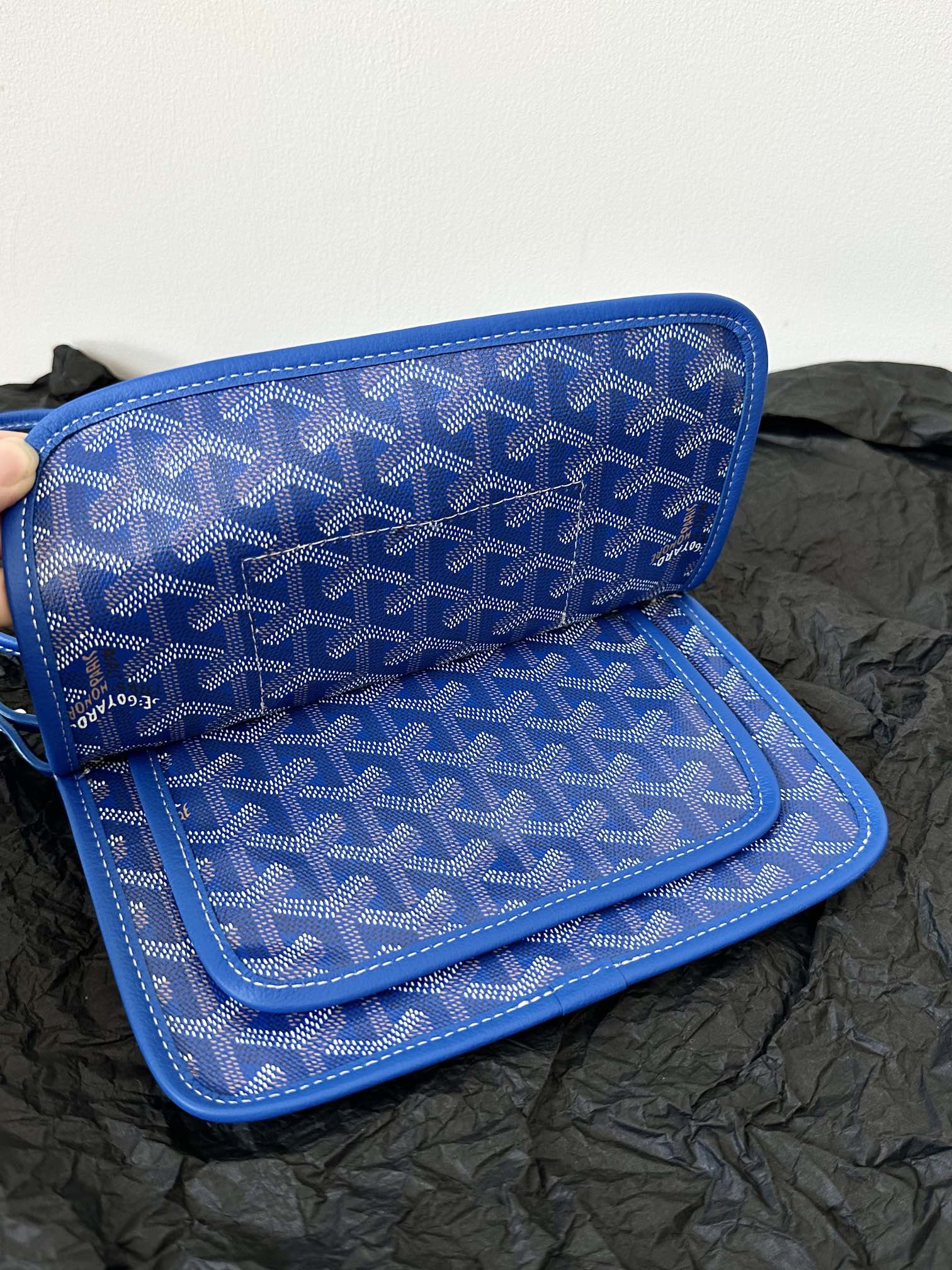 Goyard Plumet Pocket Wallet 20 Cm Sapphire Blue Goyardine Canvas And Lambskin Trim
